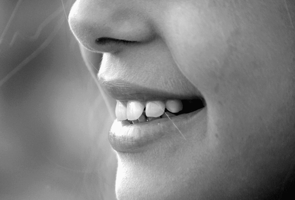 How Does Plaque Ruin Your Teeth?